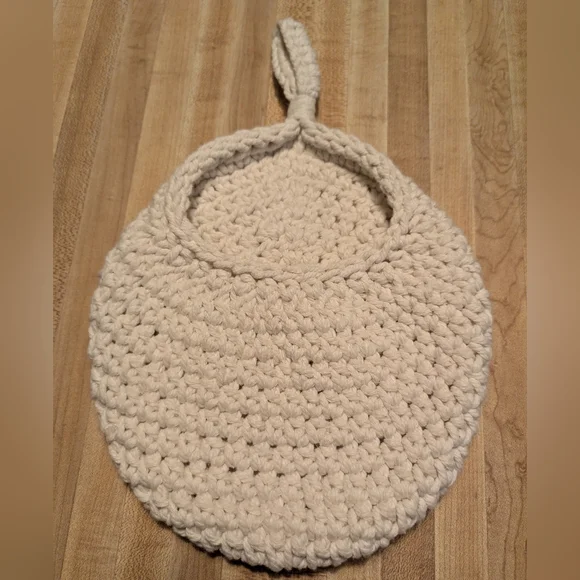 Crochet Hanging Basket Set of 3 - Picture 3 of 15